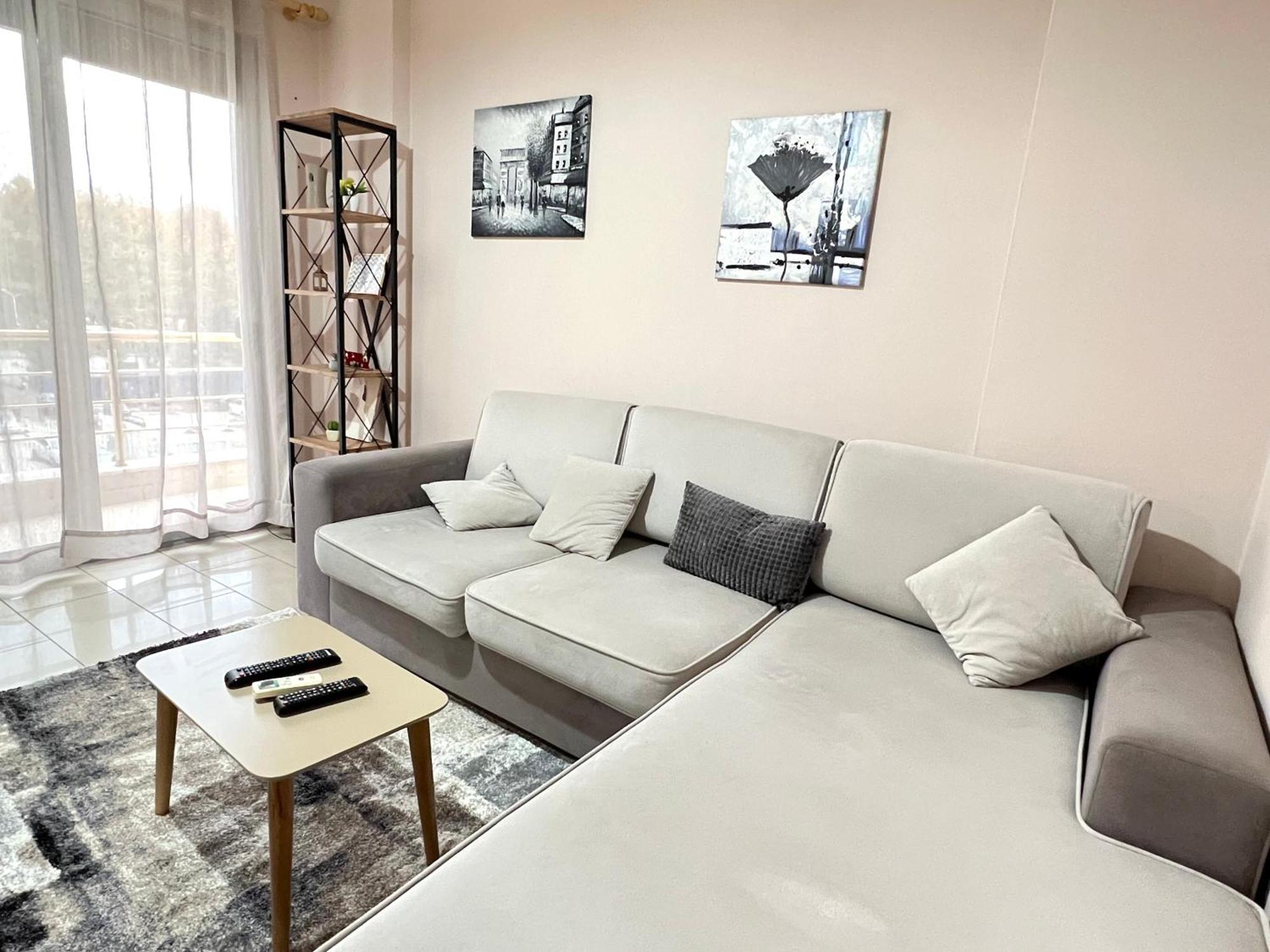 Deal 315 Apartment Tirana Eksteriør billede
